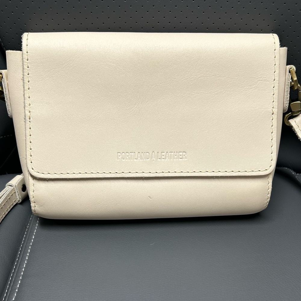 Portland Leather Goods Mini Metro - Bone - Picture 6 of 7